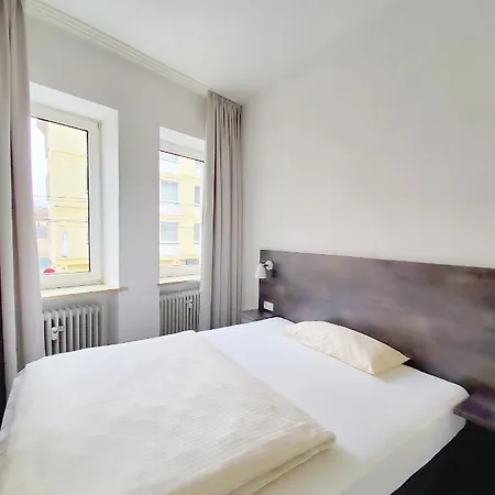 Zimmervermietung Sanderstrasse Апартаменти *